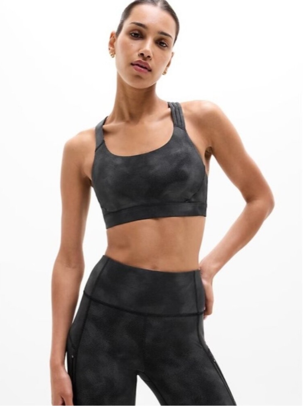 NWT Athleta Train Free Reflective Bra size xs